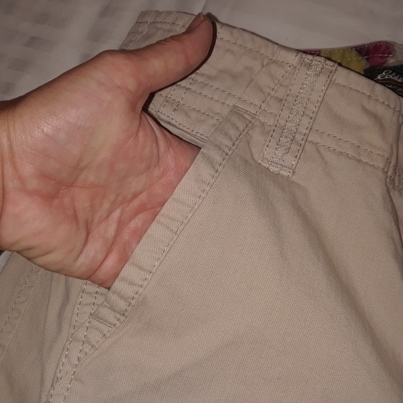 EDDIE Bauer 100% Cotton Tan Pants Size 4 - Picture 3 of 7